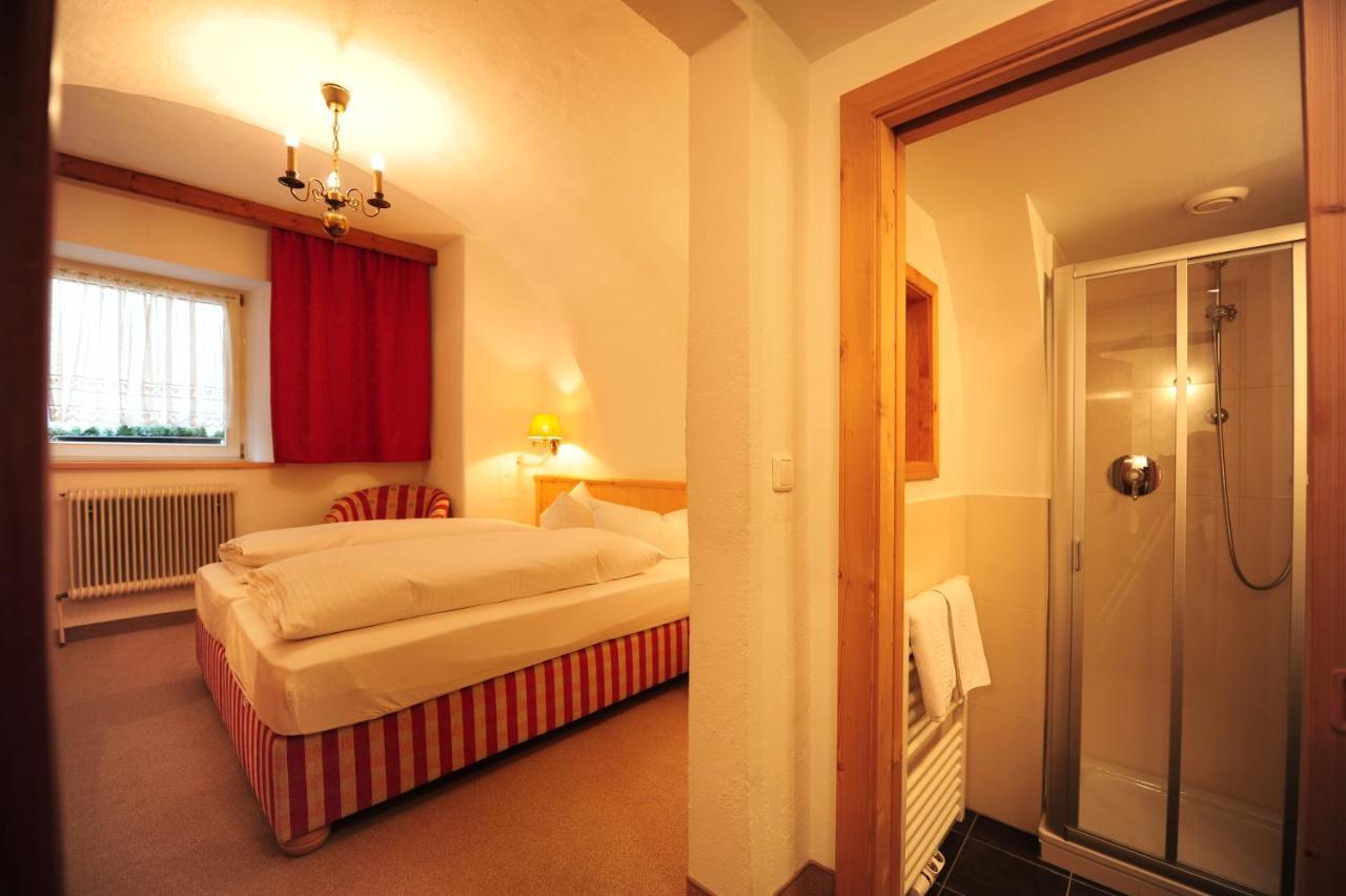 Hotel Krone Matrei am Brenner Εξωτερικό φωτογραφία