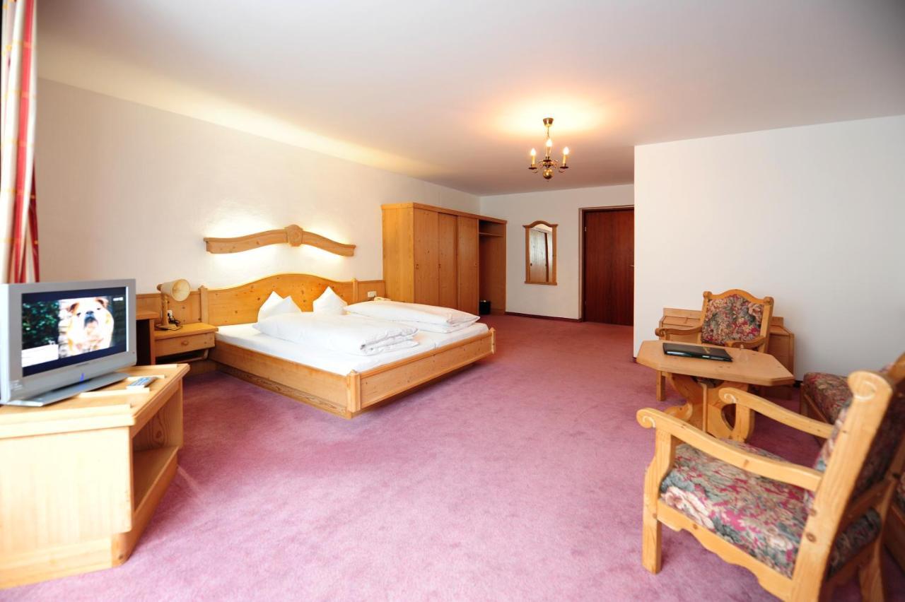 Hotel Krone Matrei am Brenner Εξωτερικό φωτογραφία