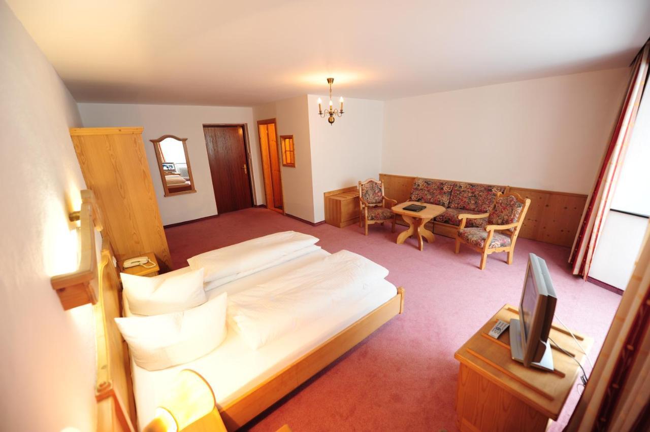 Hotel Krone Matrei am Brenner Εξωτερικό φωτογραφία