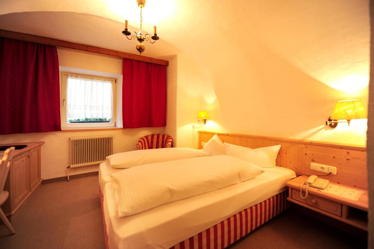 Hotel Krone Matrei am Brenner Εξωτερικό φωτογραφία