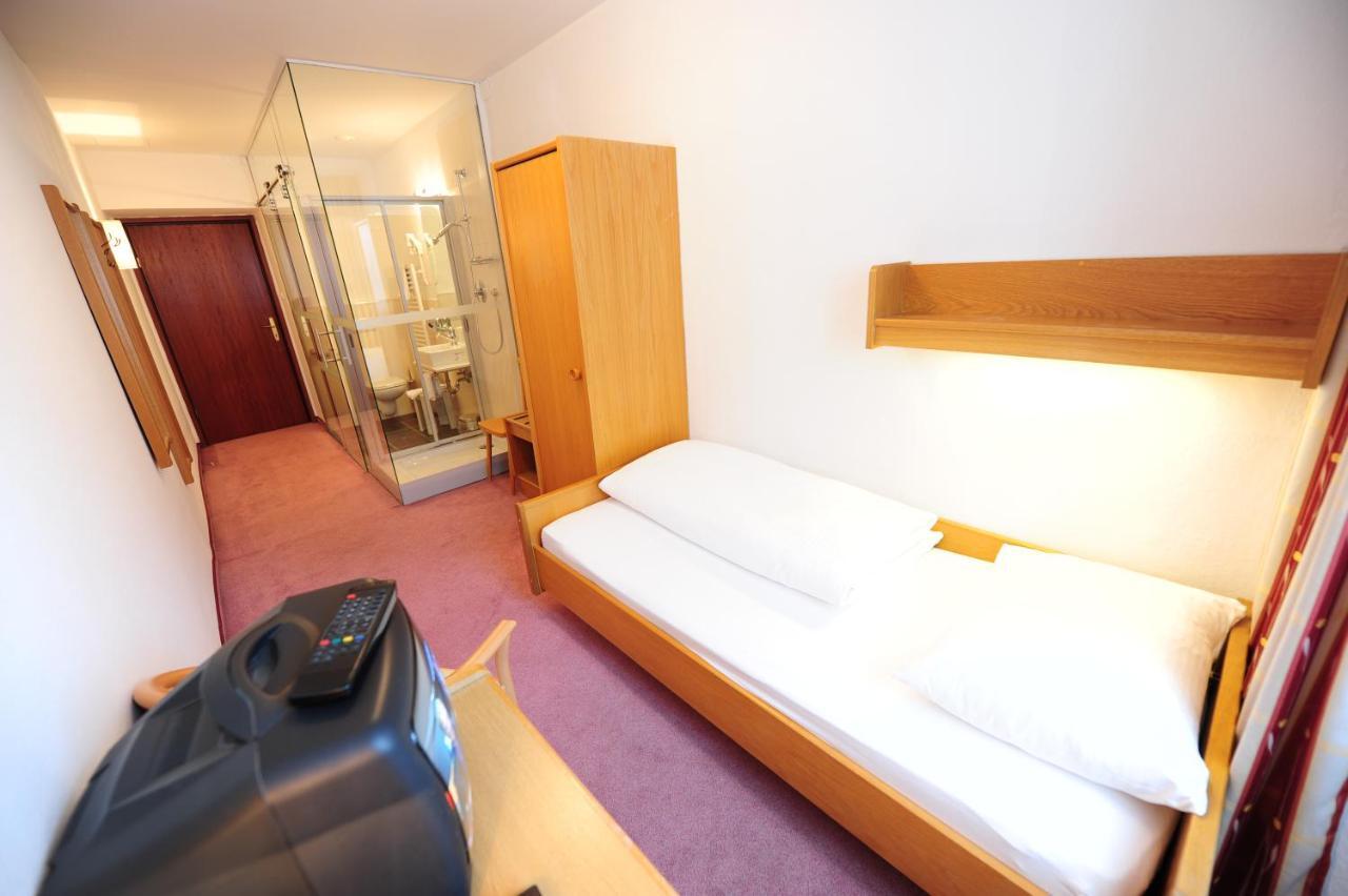 Hotel Krone Matrei am Brenner Εξωτερικό φωτογραφία