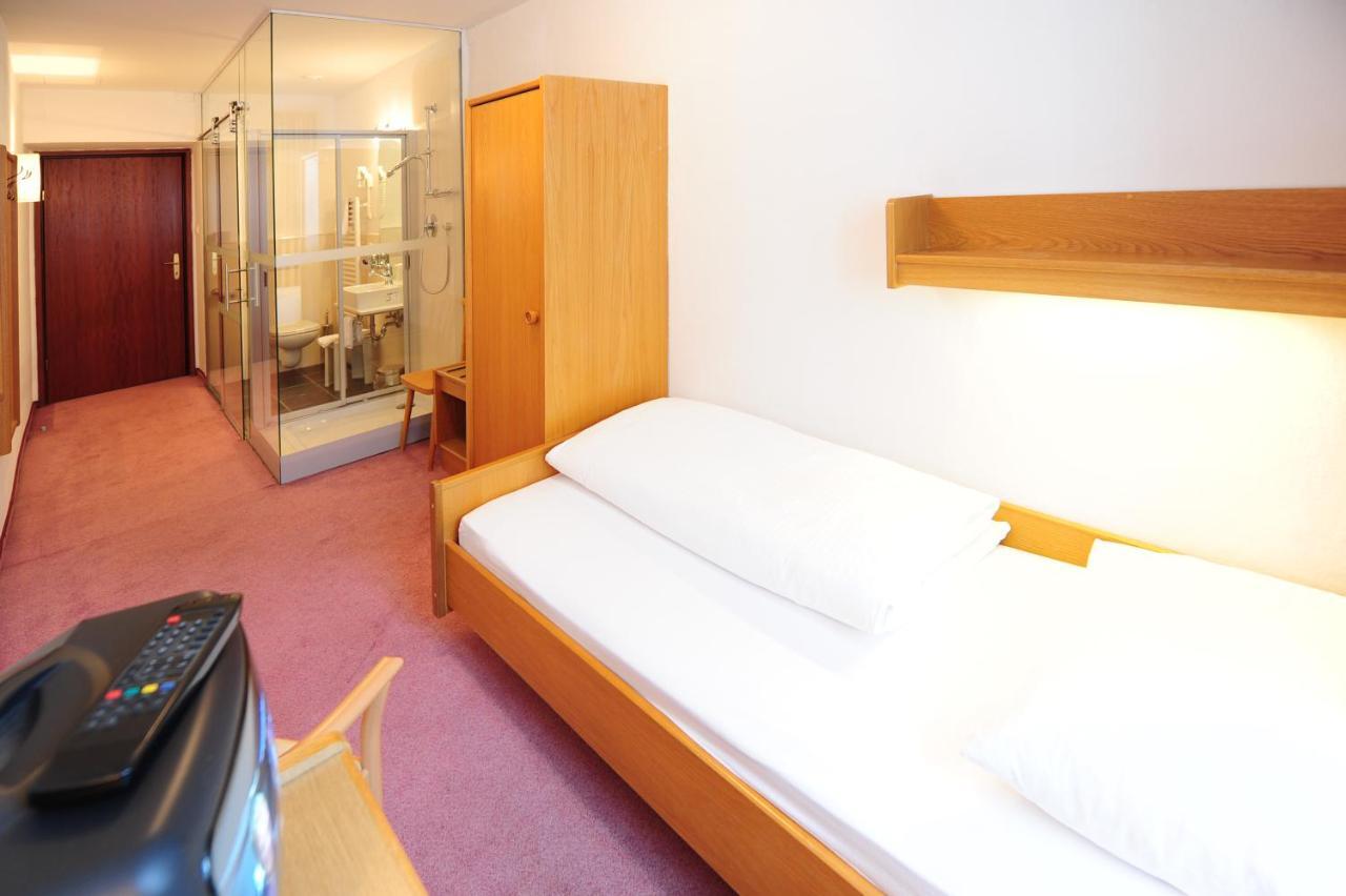 Hotel Krone Matrei am Brenner Εξωτερικό φωτογραφία